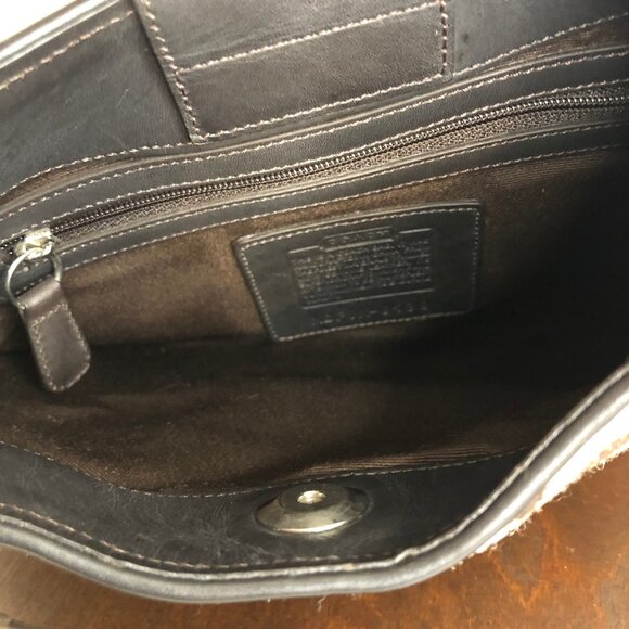 Coach Vintage Signature C Wool Shoulder Bag - Picture 12 of 14